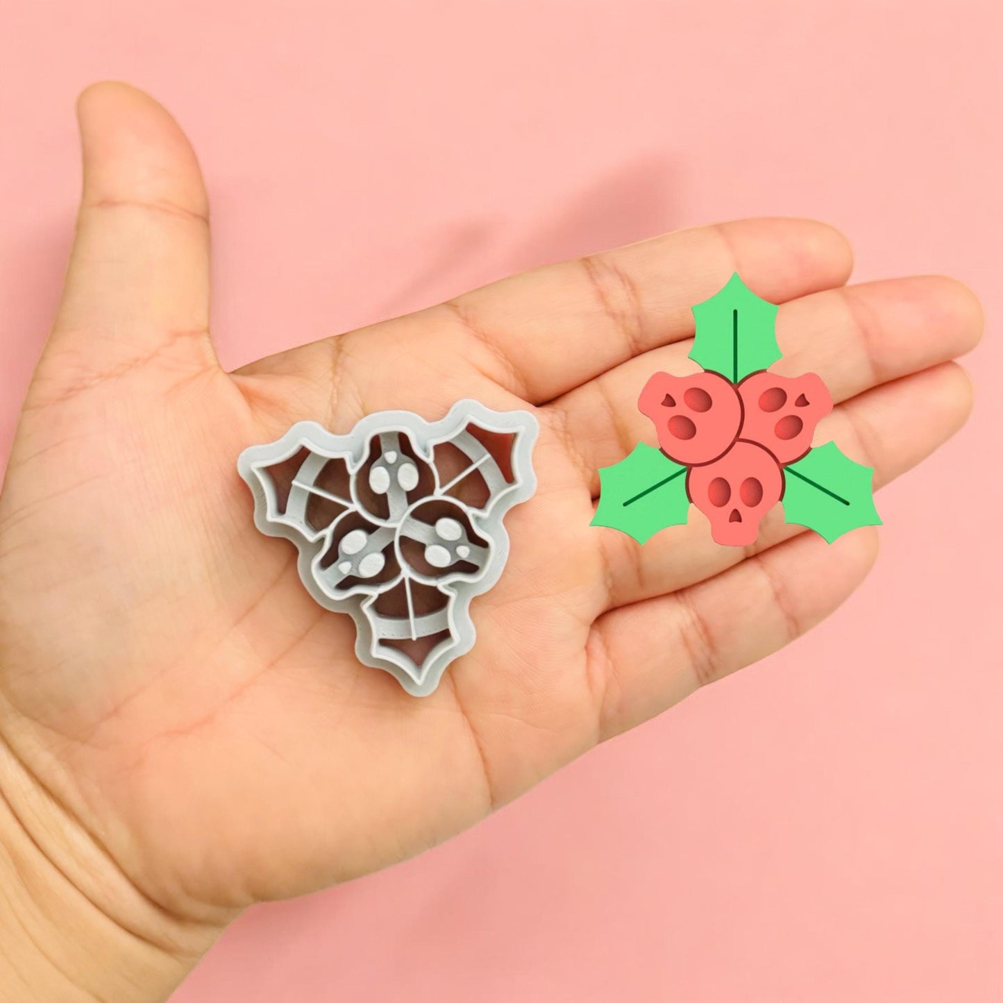 Skull Mistletoe clay cutter | Halloween clay cutter