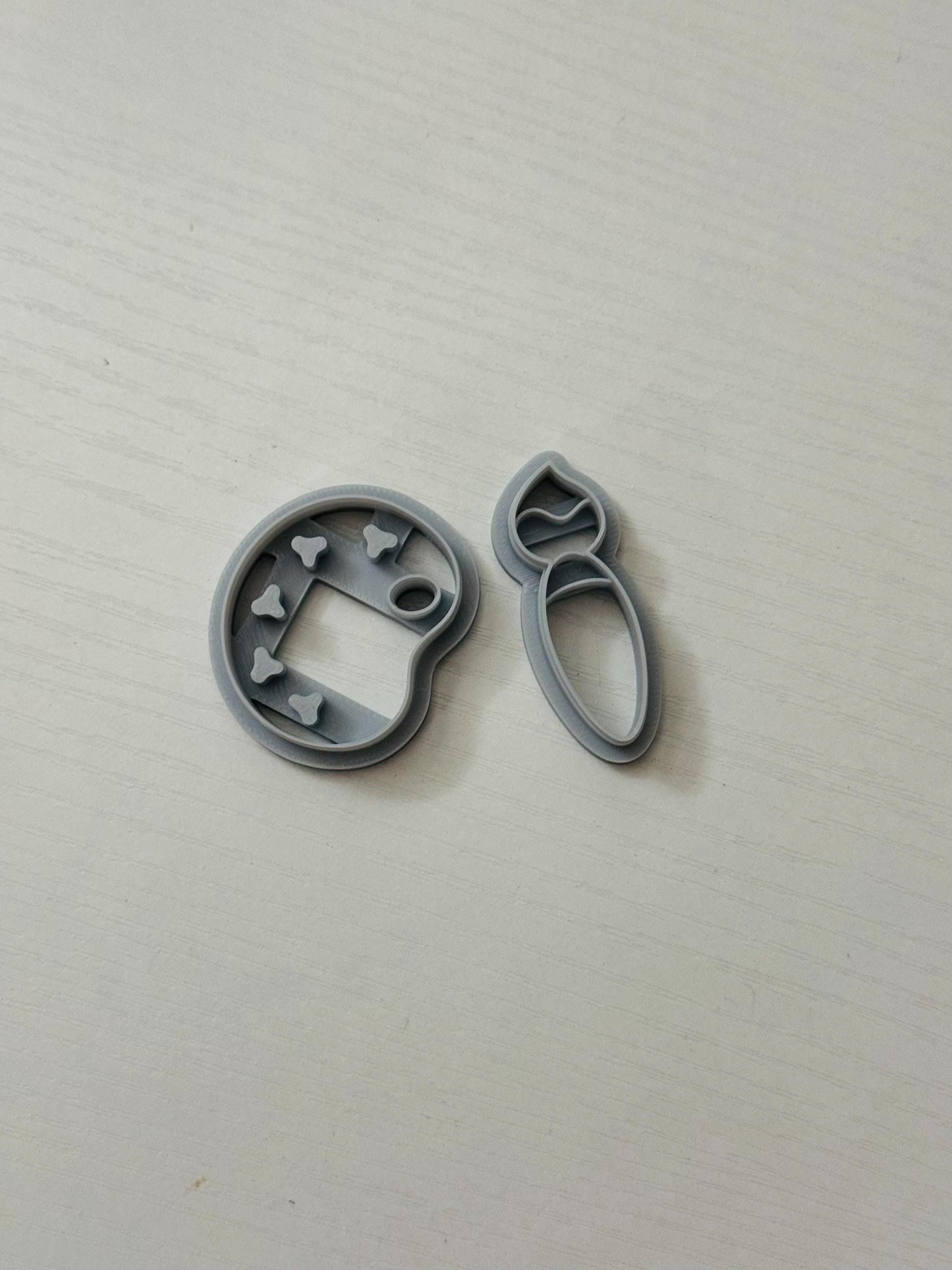 Pallet and Paint brush Polymer Clay Cutter