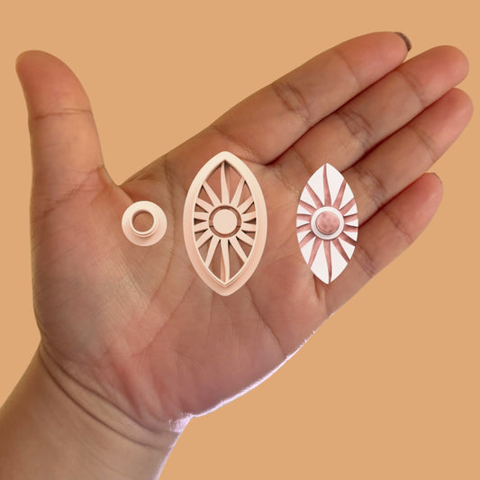Eye Sun Earring with Precious Stone