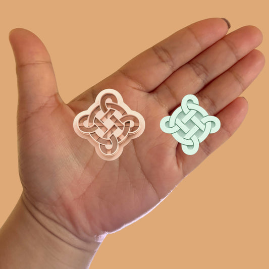 Celtic Knot Earring H