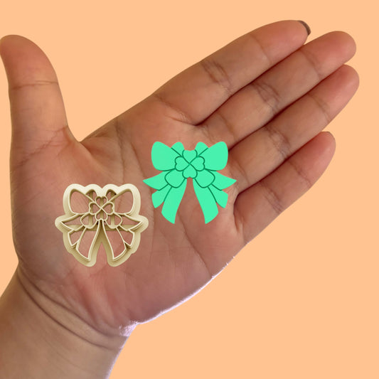 Clover Ribbon B St Patrick Clay cutter