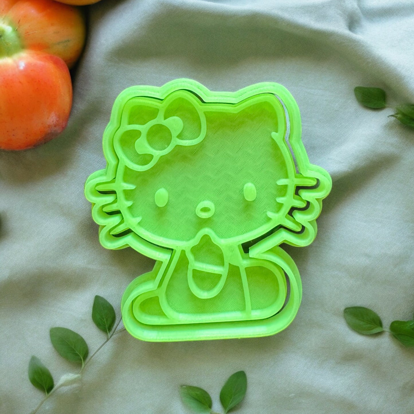 San Rio Cookie Cutter set of 5, Stamp with handle. Works for Fondant, Cupcake toppers, Air Dry, Polymer Clay and Play-Doh