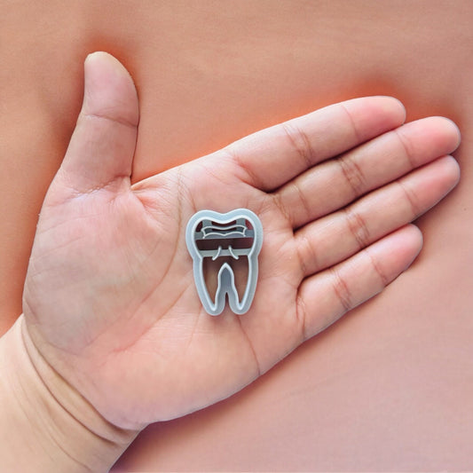Tooth Clay Cutter, Medicine Body Clay Cutter