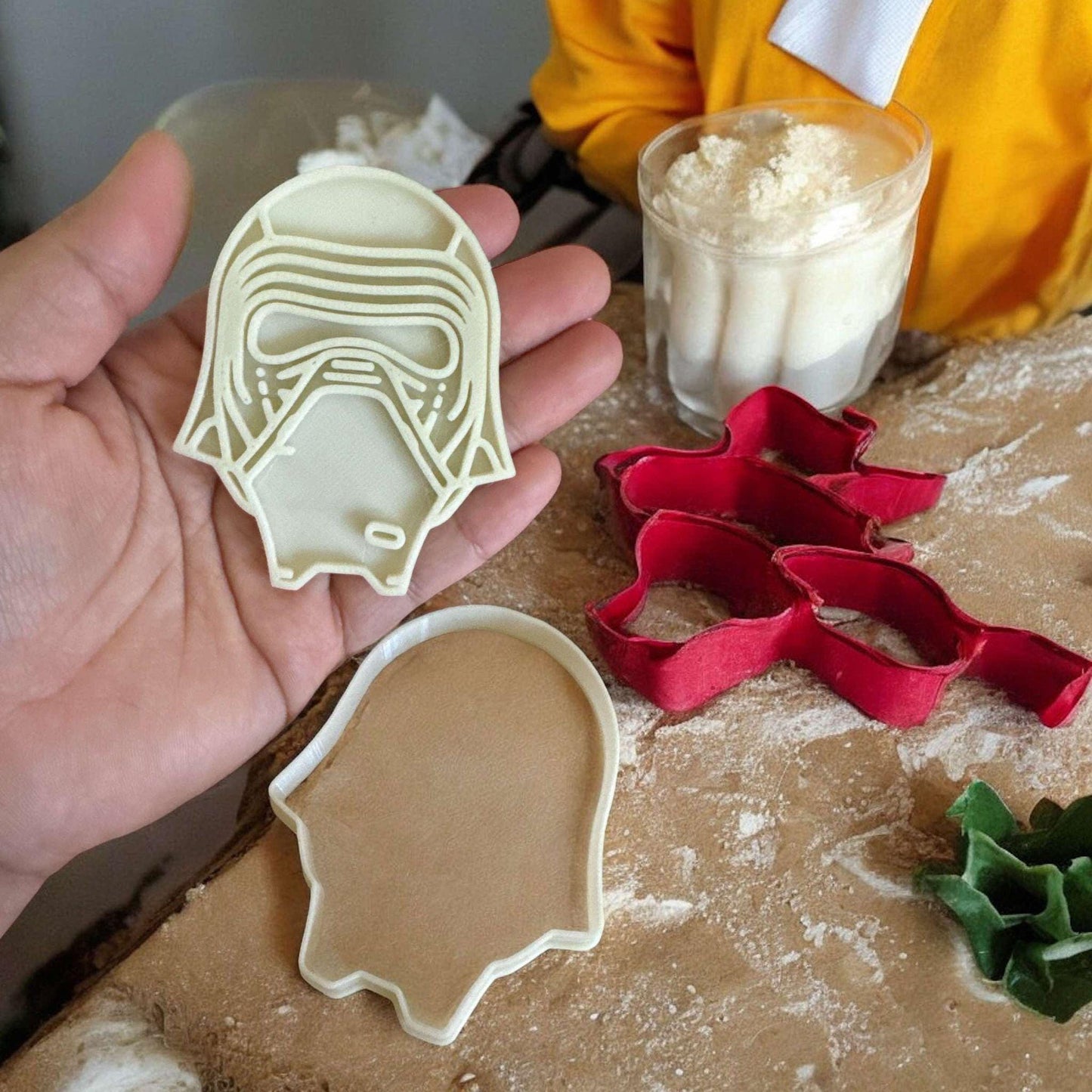 KyLo Ren Cookie cutter