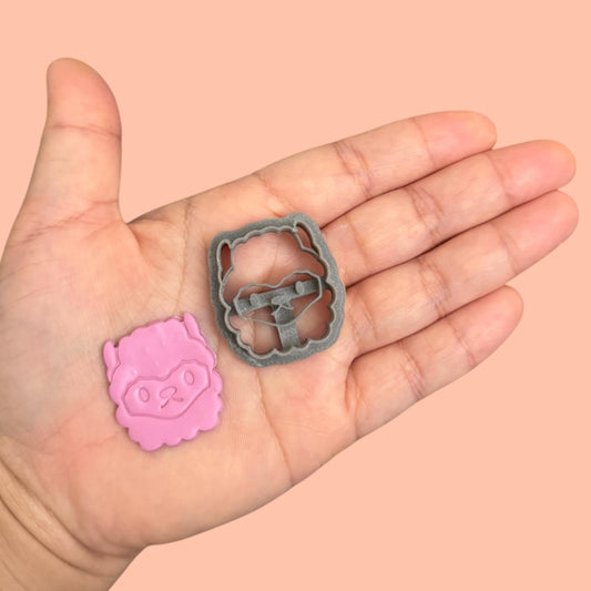 Llama  Polymerclay cutter