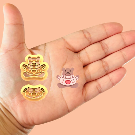 Teddy Bear in a sweater Valentines cutter