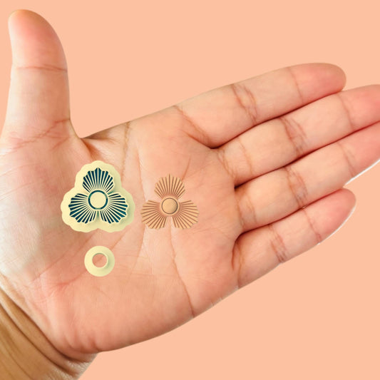 Flower with lines and stone Polymer clay cutter