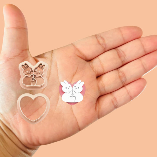 Bunnies in love Valentines Cutter