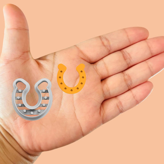Horseshoe A Polymer clay cutter